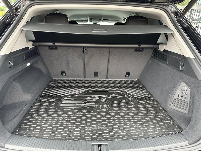 Volkswagen Touareg (2022) 3.0TDi VIRTUAL,TAŽNÉ,4X4 - fotka 19 z 19