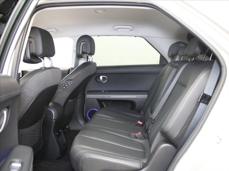 Hyundai Ioniq 5 0,1 77kWh Style Premium TAŽNÉ - fotka 7 z 29