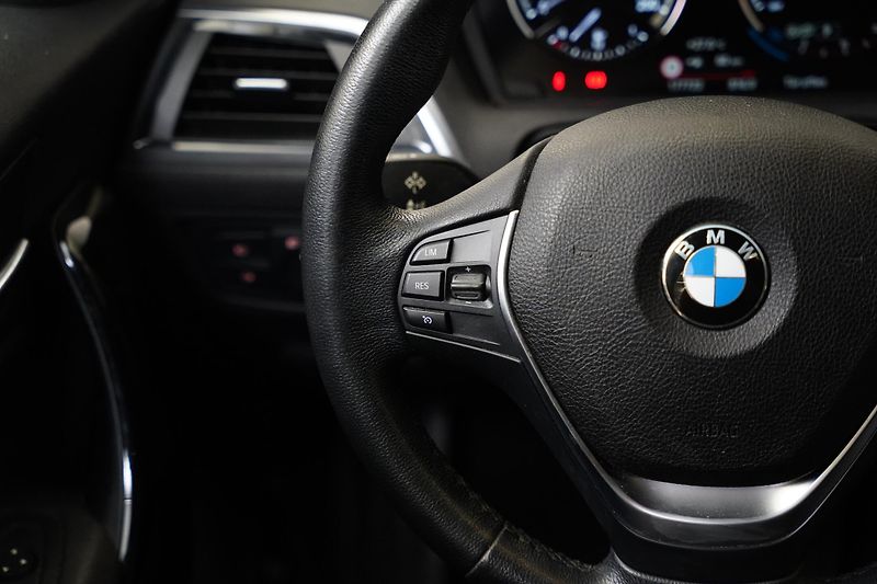 BMW Řada 1 - fotka 15 z 25