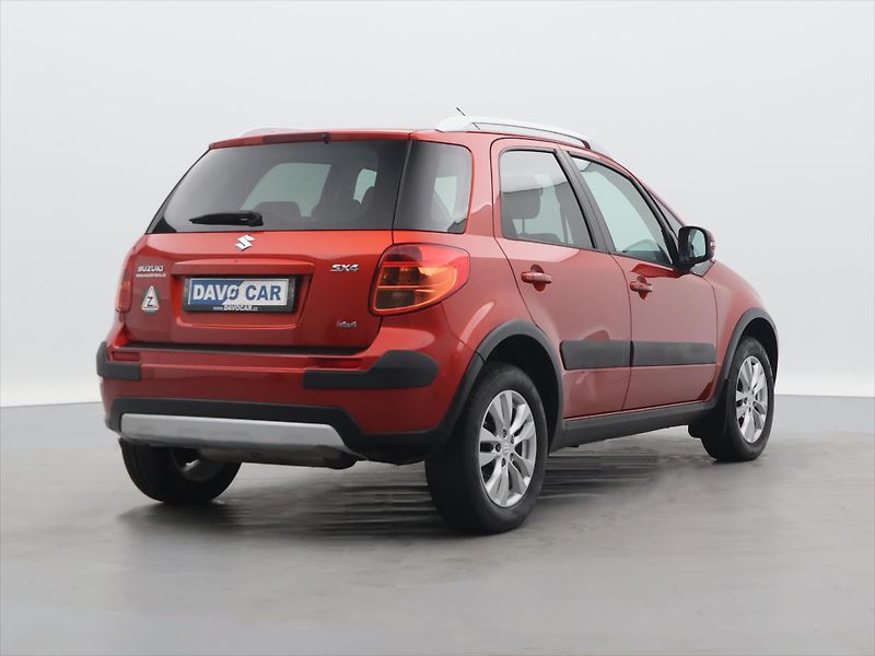 Suzuki SX4 1,6 VVT 88kW Navi 4x4 CZ - fotka 7 z 32