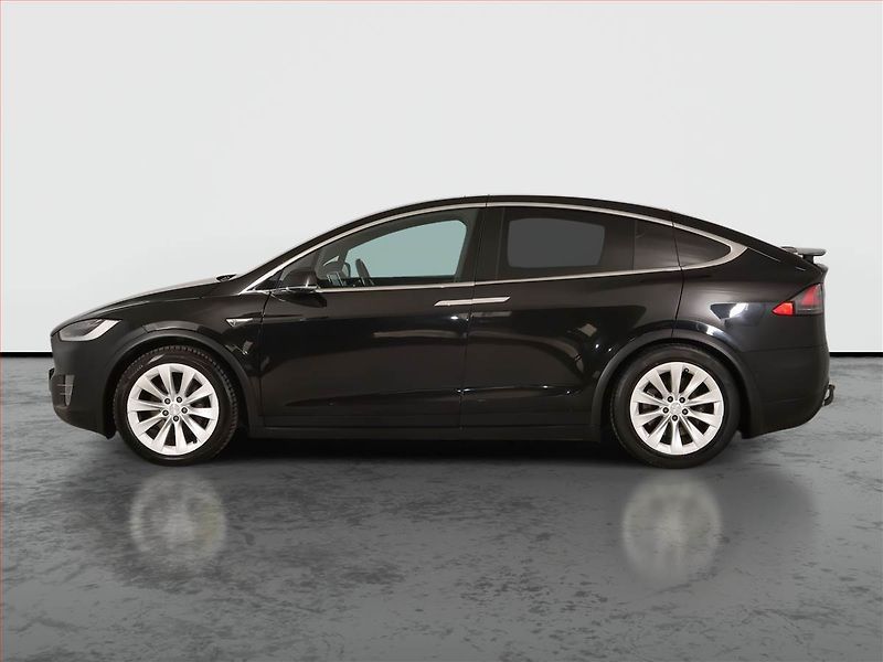 Tesla Model X (2016) 90D, SoH 84% - fotka 3 z 28