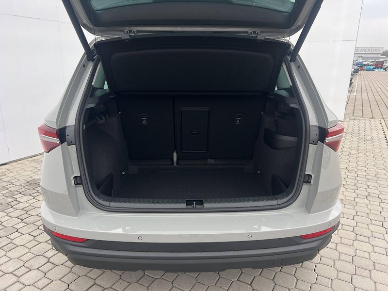 Škoda Karoq (2026) Dynamic 6MP 1,5 TSI - fotka 6 z 6