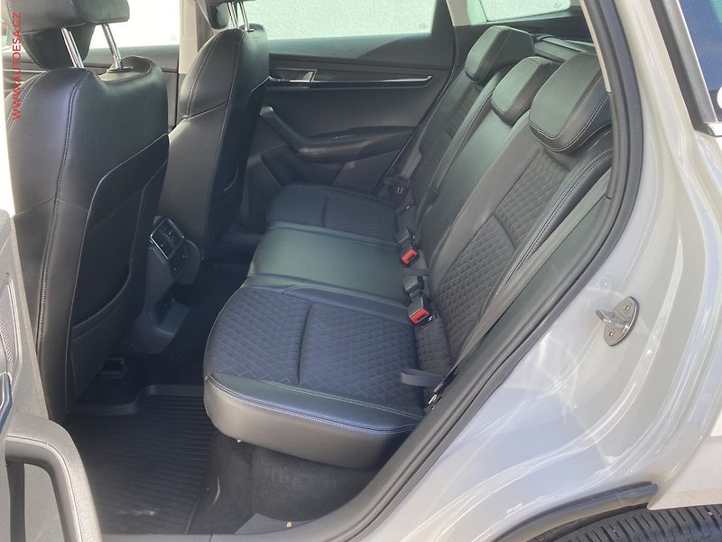 Škoda Karoq (2018) 2.0TDI 4x4, ČR, DSG, LED - fotka 10 z 19