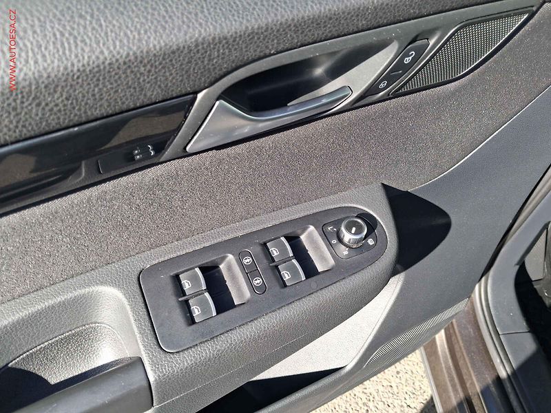 Seat Alhambra (2015) 2.0 TDi 4x4, ČR, Copa, bixen - fotka 11 z 18