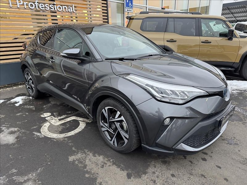 Toyota C-HR 1,8 STYLE - fotka 14 z 17