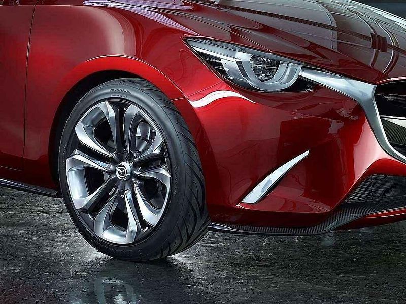 Koncept Mazda Hazumi.