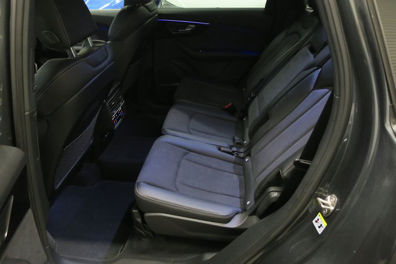 Audi Q7 (2022) S -Line 50TDI HD Matrix - fotka 42 z 50