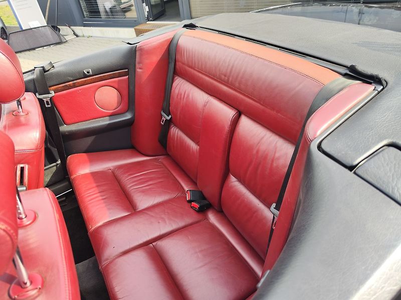 Audi 80 1.9 TDI/66kW Cabrio - fotka 17 z 28