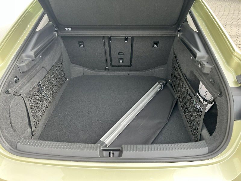 Škoda Superb (2025) 2,0TDI 110KW DSG SELECTION - fotka 10 z 21