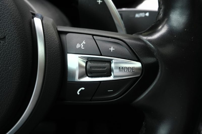 BMW X6 30d, ČR, Tažné, Harman, ACC - fotka 19 z 44