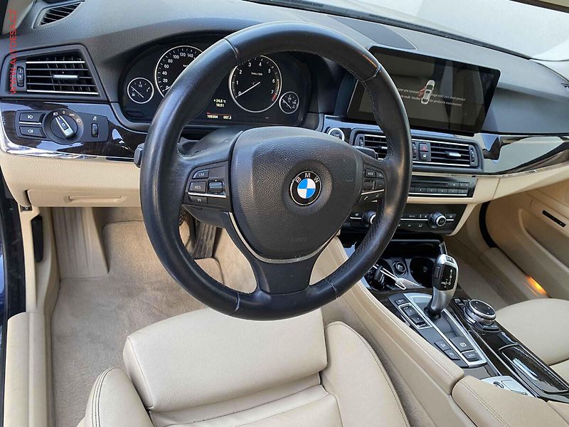 BMW Řada 5 (2013) 2.0i 528i xDrive, LuxuryLine - fotka 13 z 19