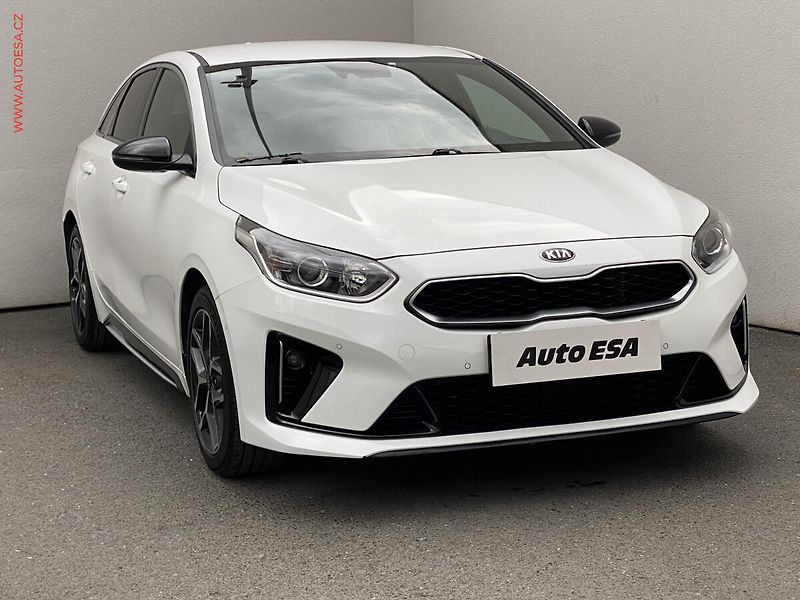 Kia ProCeed (2021) 1.5 T-GDi, GT Line, navi, TZ - fotografie inzerátu