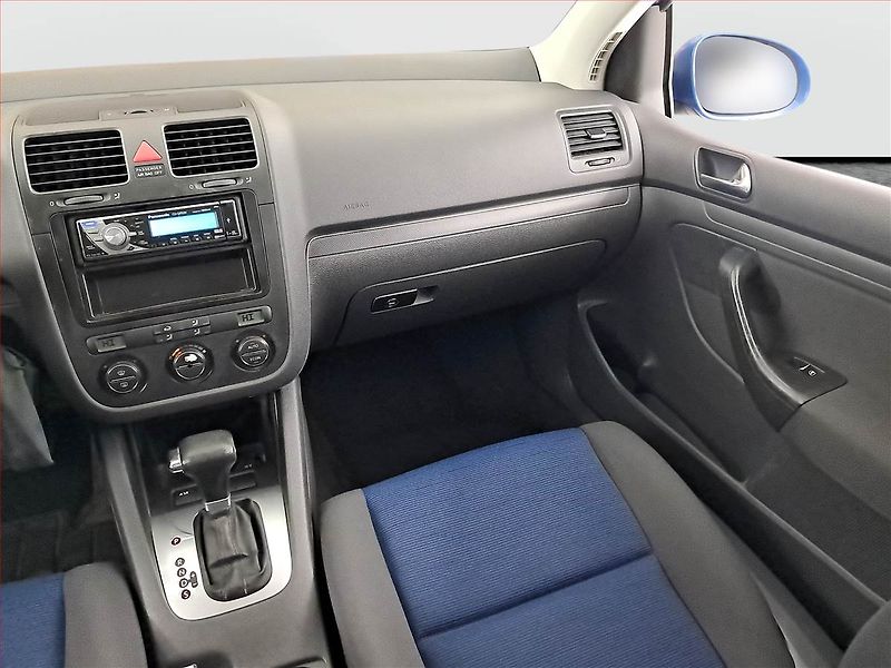 Volkswagen Golf (2005) 1.6, Automat, Serv.kniha - fotka 8 z 15