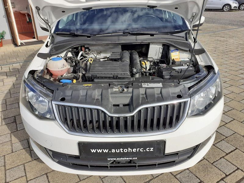 Škoda Fabia (2017) 1.2 TSi  NOVÉ ROZVODY - fotka 20 z 23