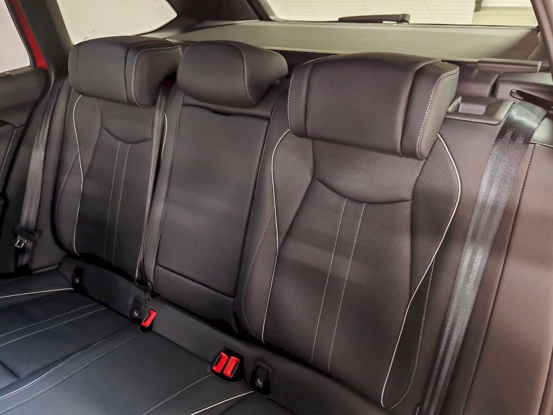 Škoda Superb (2025) Combi 2.0 TDI 142 kW DSG 4x4 S - fotka 28 z 36
