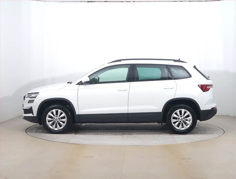 Škoda Karoq (2024) Fresh 1.5 TSI - fotka 3 z 21
