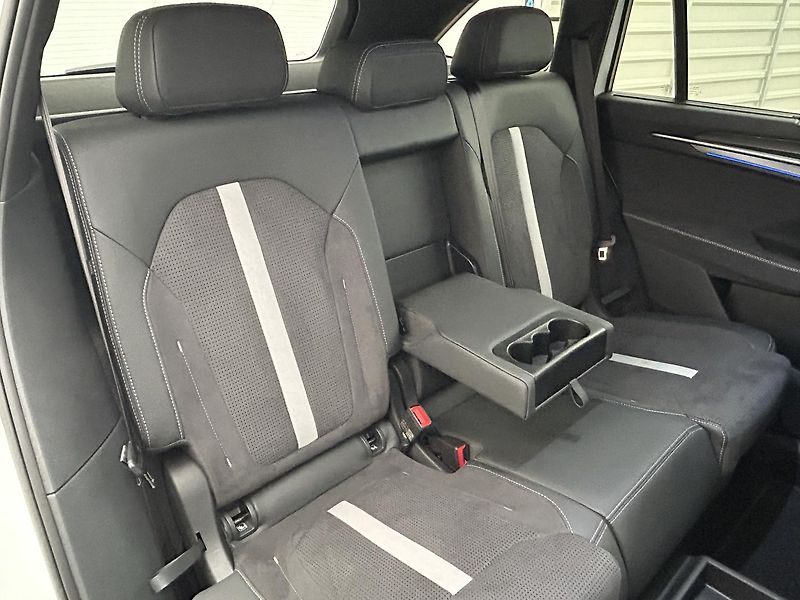 Škoda Kodiaq 2.0 TDI 4x4 SportLine - fotka 9 z 26