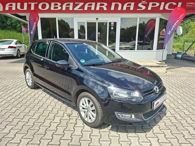 Volkswagen Polo (2012) 1.4i 63kW STYLE -VÝBAVA! - fotka 2 z 37