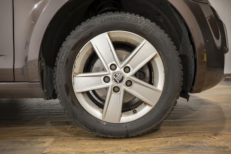 Škoda Octavia 2.0 TDI 110 kW 4x4 - fotka 35 z 35