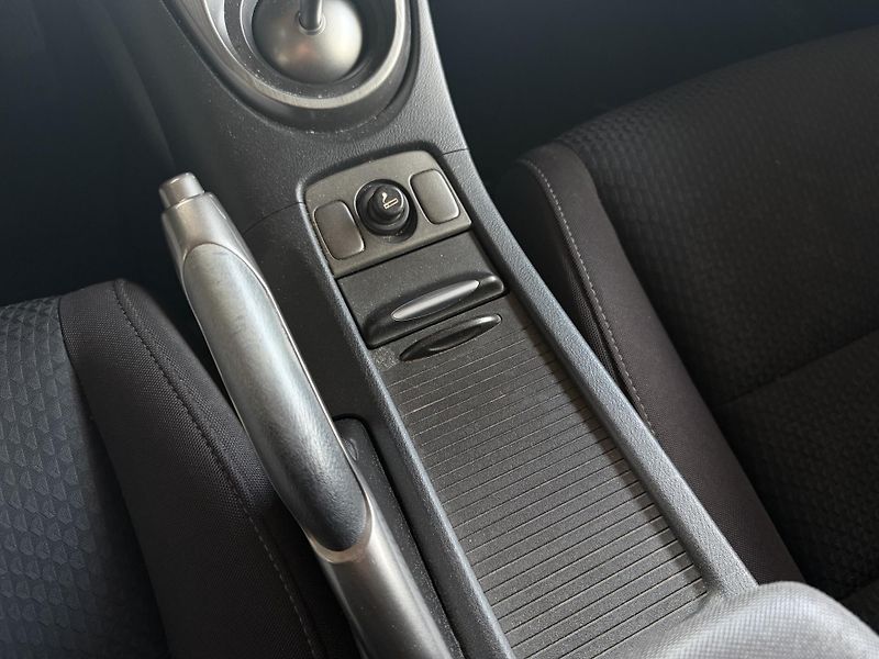 Honda Civic  1.4 Comfort - fotka 13 z 20