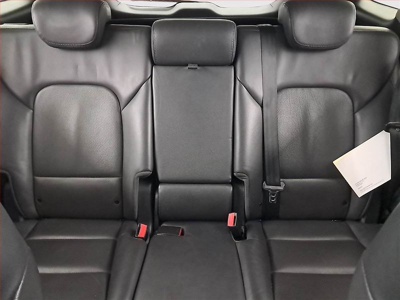 Hyundai Santa Fe (2015) 2.2 CRDi, 4X4, Automat - fotka 10 z 26