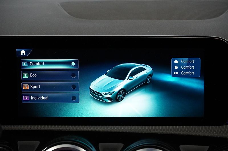 Mercedes-Benz CLA 180,NZ.TOPENÍ,VYHŘÍVANÝ VOLANT - fotka 30 z 30