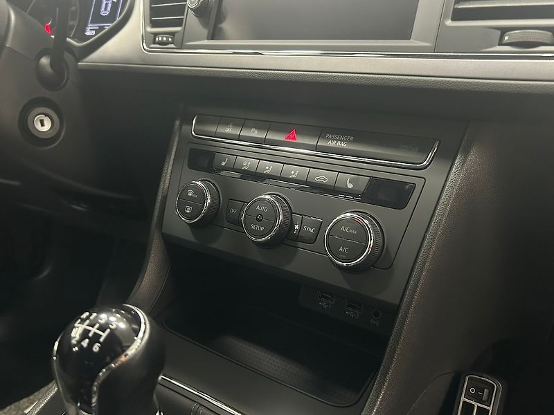 Seat Leon (2020) 1.5 TGI MAN 2020 | Záruka - fotka 33 z 55