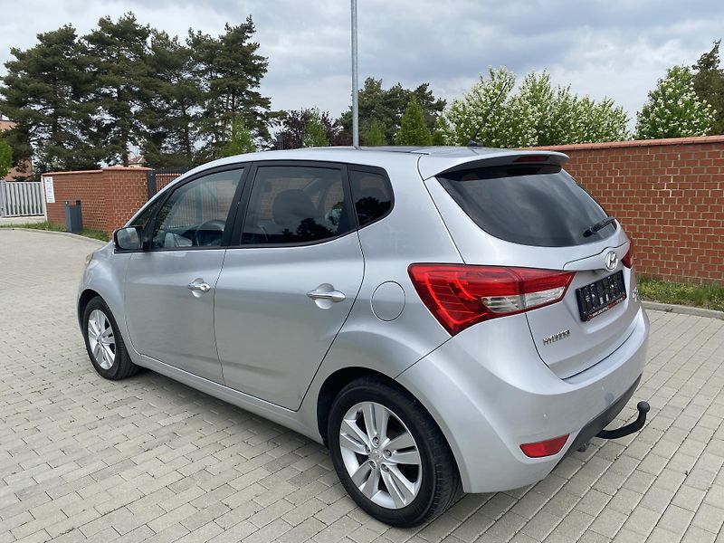 Hyundai ix20 1.6 CRDi, PREMIUM, PANORAMA!! - fotka 3 z 44