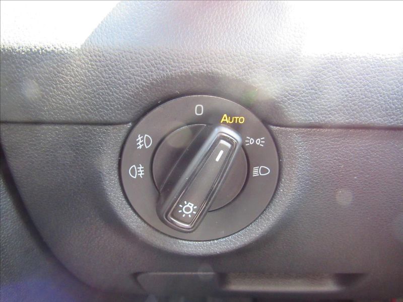 Škoda Octavia 1,6 TDi 85kW Style - fotka 22 z 29
