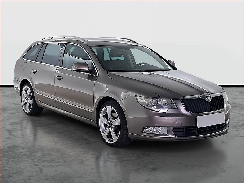 Škoda Superb (2010) Elegance 2.0 TDI, Navi, Xenony - fotografie inzerátu