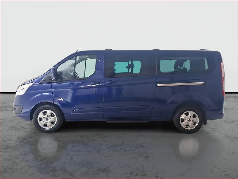 Ford Tourneo Custom (2016) Titanium 2.0 EcoBlue, ČR - fotka 3 z 21