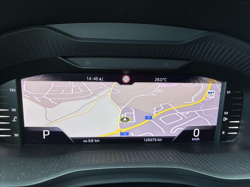 Škoda Kodiaq 2,0 TAŽNÉ,KAMERA,PANORAMA - fotka 38 z 39