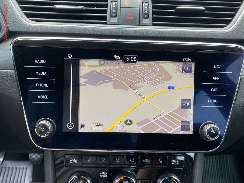 Škoda Superb (2020) 2.0 TDi, 1.maj,ČR, Style - fotka 19 z 20