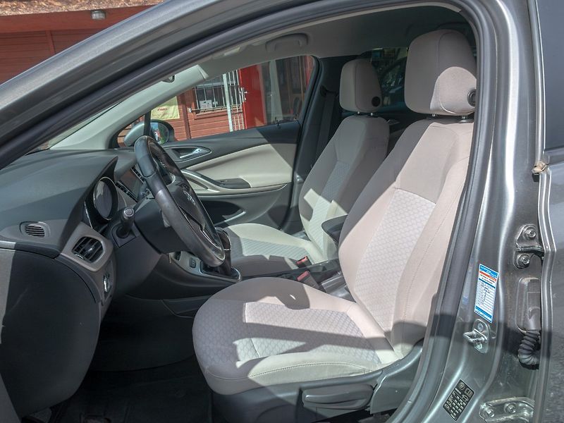 Opel Astra (2016) 1.6D 100KW – 12/2016 - fotka 15 z 40