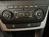 Škoda Yeti (2010) 1.4 TSi, 1.maj, AC, park - náhled 14