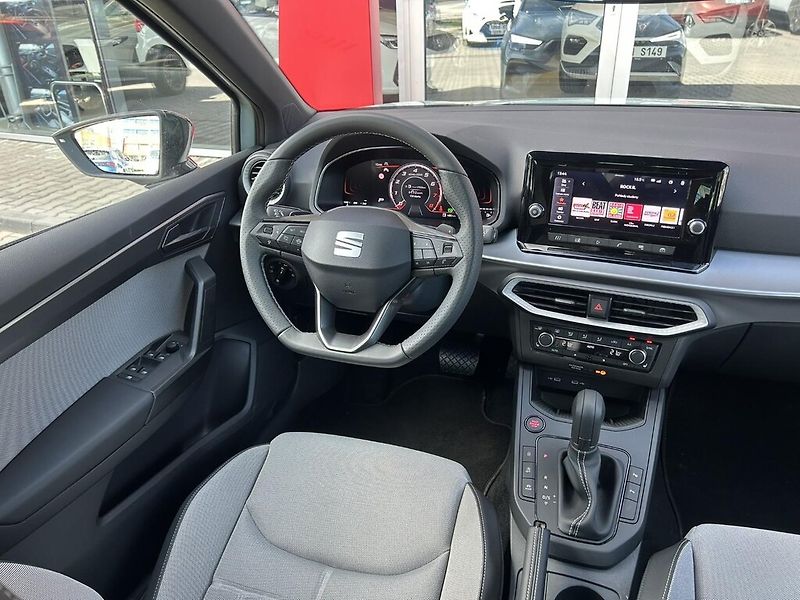 Seat Arona 1.0 TSI 85kW DSG - fotka 6 z 8