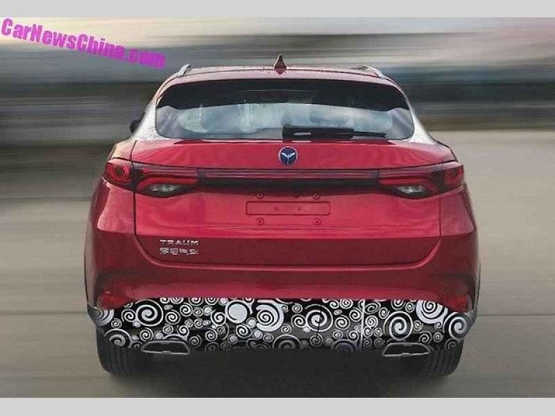 Zotye Traum MA501 se očividně inspirovalo Mazdou CX-4.