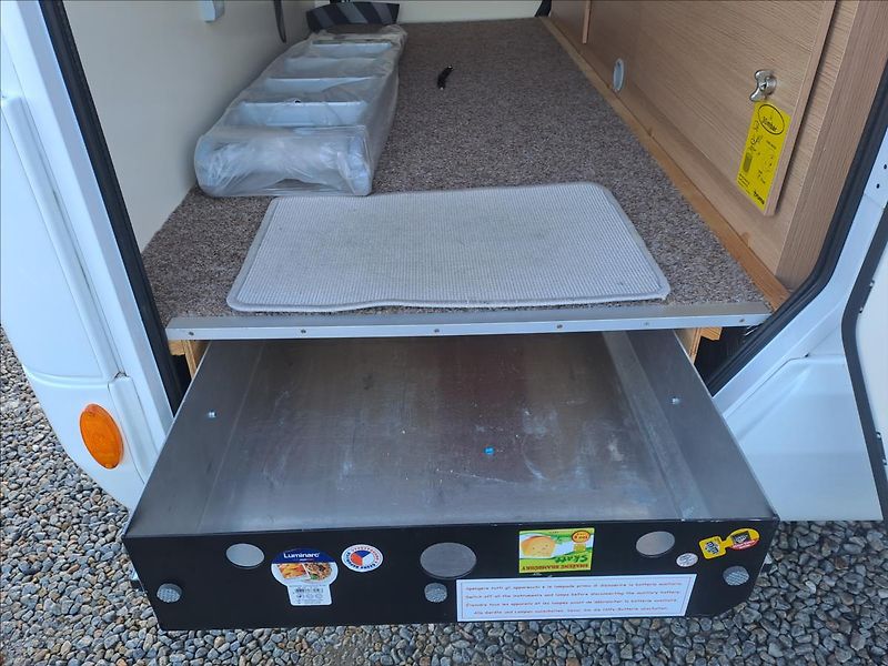Eura Mobil multijet,1.majitel,koupeno cz - fotka 32 z 35