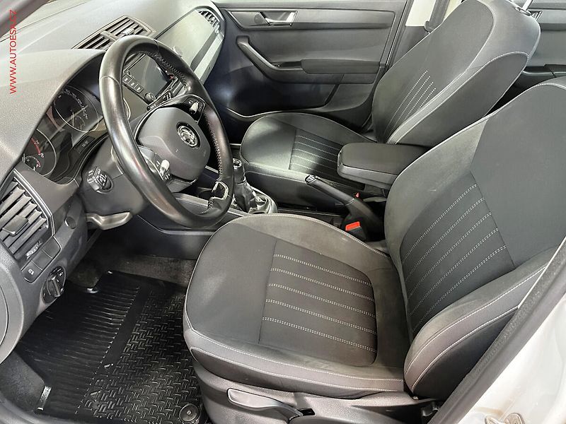 Škoda Fabia (2021) 1.0 TSi, ČR, Style, LED - fotka 9 z 15