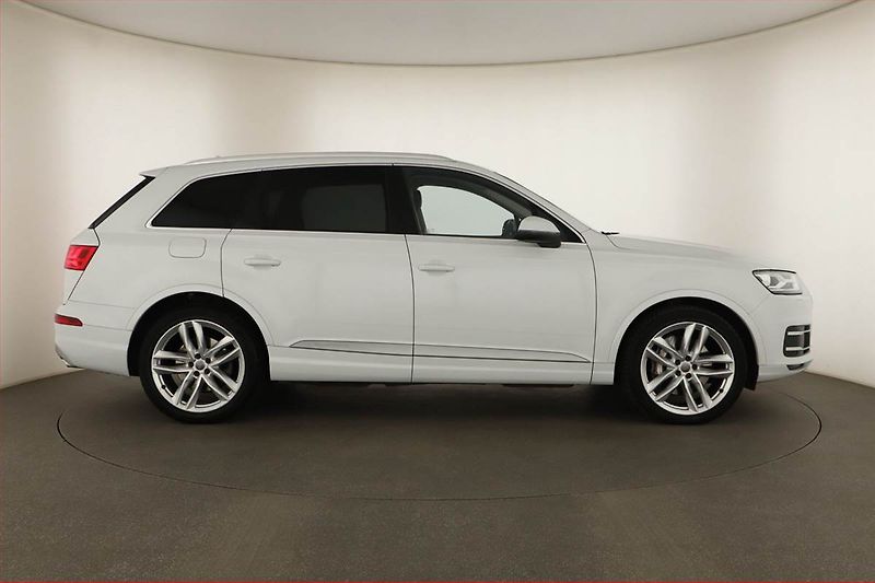 Audi Q7 (2016) 3.0 TDI - fotka 6 z 20