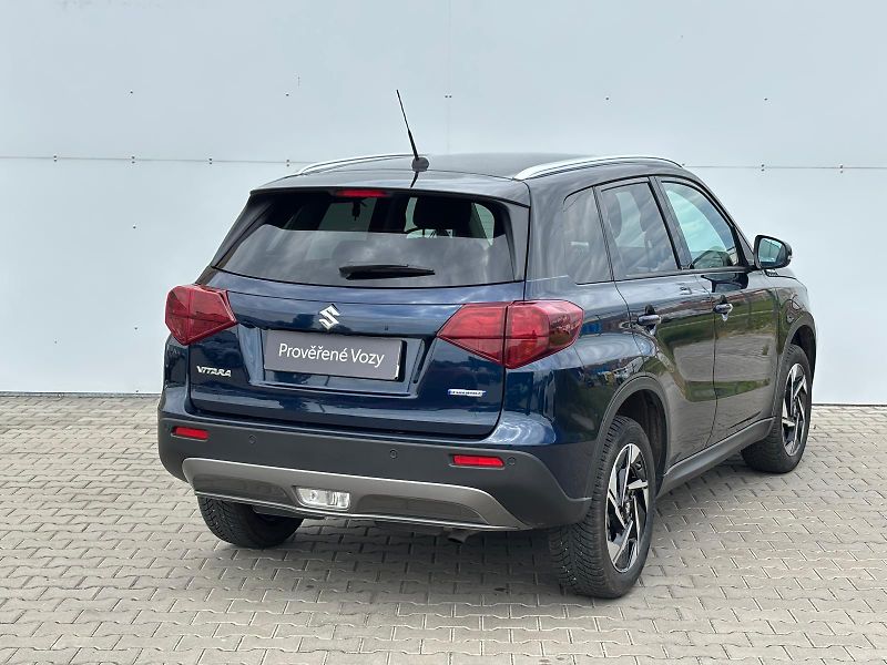 Suzuki Vitara 1,4 BoosterJet Elegance AllGri - fotka 2 z 28