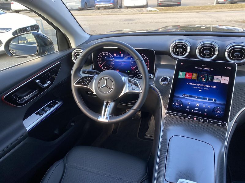Mercedes-Benz GLC GLC 220d 4M kupé AVANTGARDE - fotka 10 z 27
