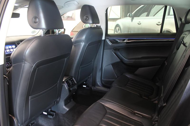 Škoda Kodiaq (2021) 2.0TDI DSG 4x4 L&K Navi LED  - fotka 18 z 37