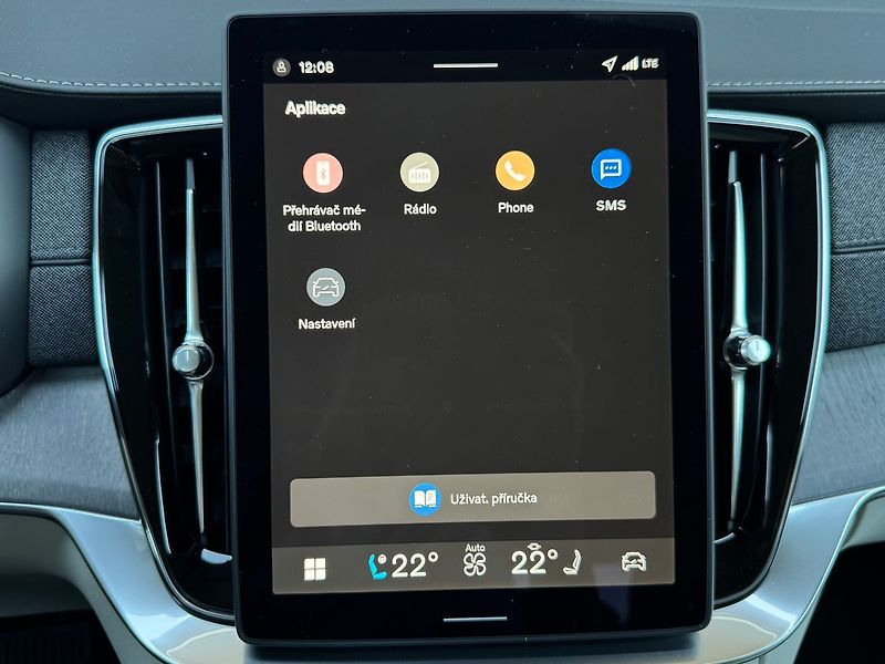 Volvo XC90 (2026) PLUS B5, kamery 360°, ventilac - fotka 17 z 23