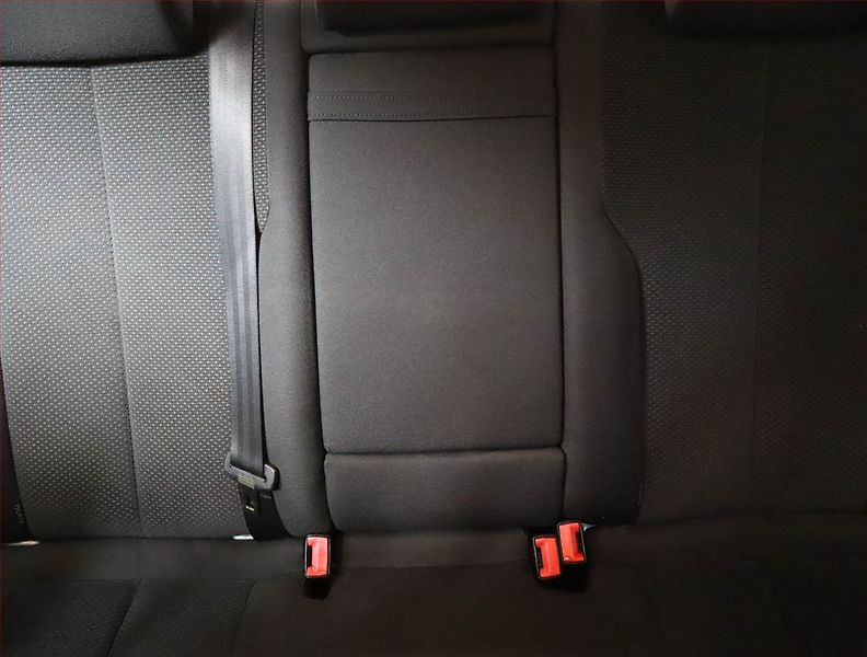 Volkswagen Passat (2007) Business 2.0 TDI, po STK - fotka 10 z 21