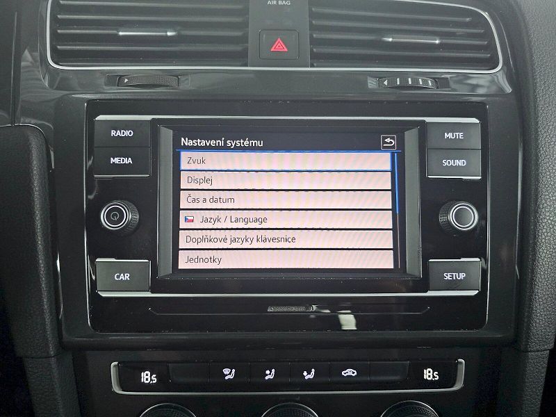 Volkswagen Golf Variant (2019) 1,0 TSI 85kW 7DSG Comfortline - fotka 13 z 26