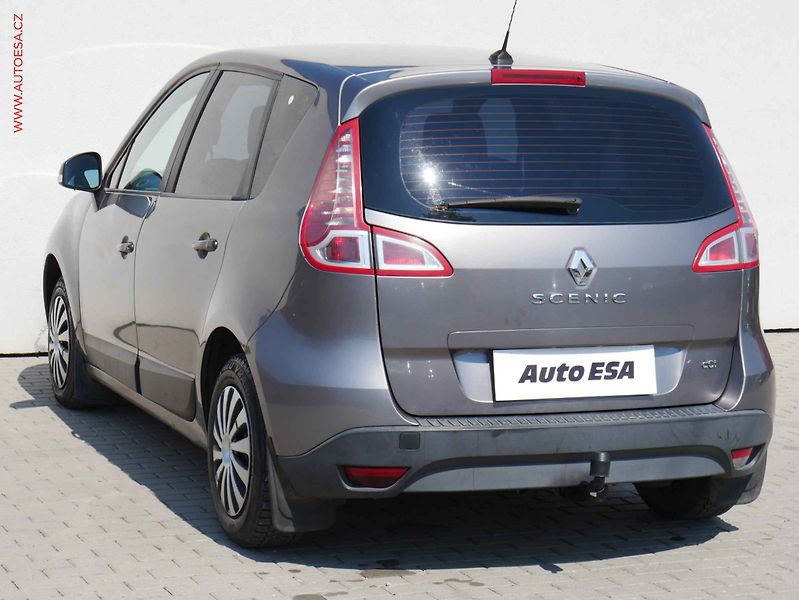 Renault Scénic (2010) 1.5dCi, AC, temp - fotka 6 z 16