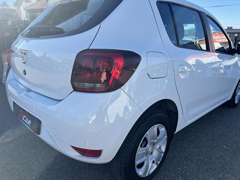 Dacia Sandero 1.0SCe KAMERA PŮVOD ČR 1.MAJ. - fotka 42 z 42