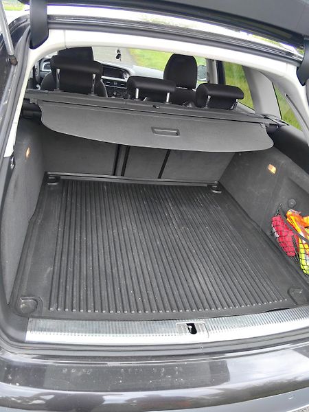 Audi A4 Allroad (2011) Audi A4 Allroad 2.0 TDI 105kw - fotka 12 z 12