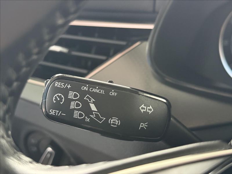 Škoda Scala 1,0   TSI 81kW,STYLE,SERVISKA, - fotka 13 z 24